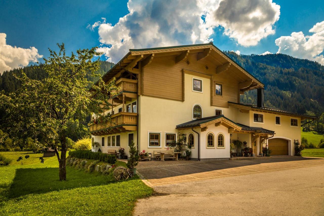 Bio-Bauernhof Obertrattenbachhof Neukirchen am Großvenediger Zewnętrze zdjęcie