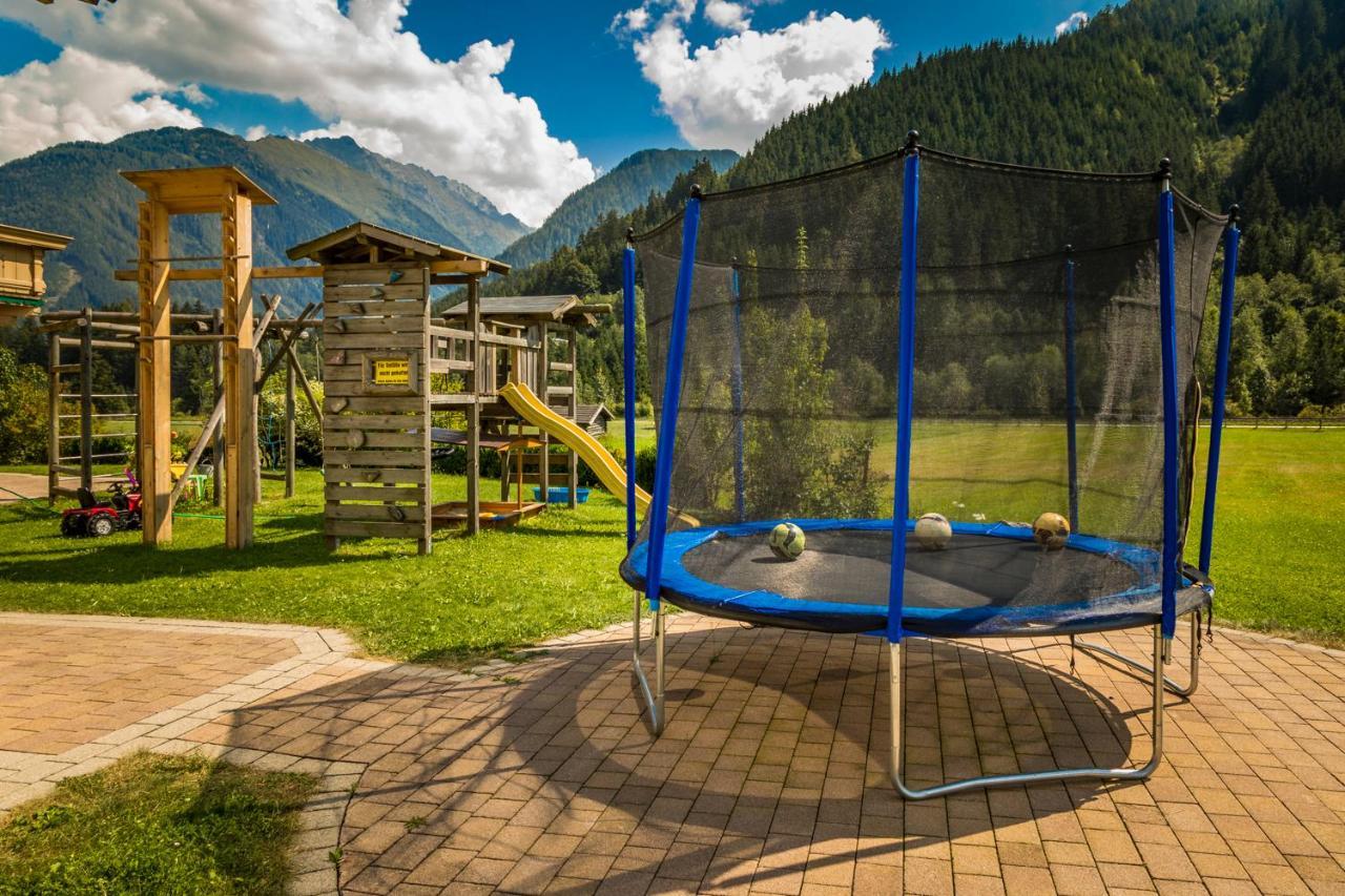 Bio-Bauernhof Obertrattenbachhof Neukirchen am Großvenediger Zewnętrze zdjęcie